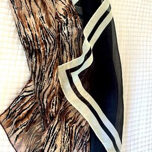 Pair of Neck scarves